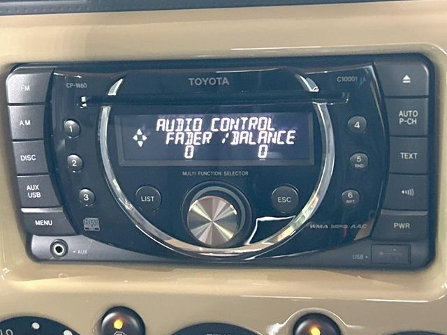 TOYOTA FJ CRUISER 4WD 2011