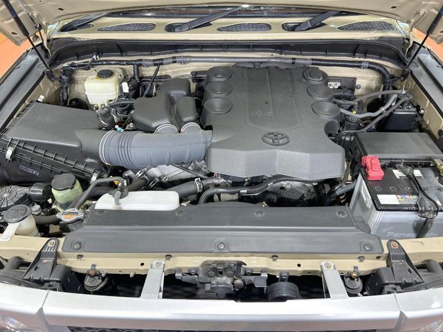 TOYOTA FJ CRUISER 4WD 2011