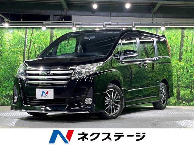 TOYOTA NOAH 2014