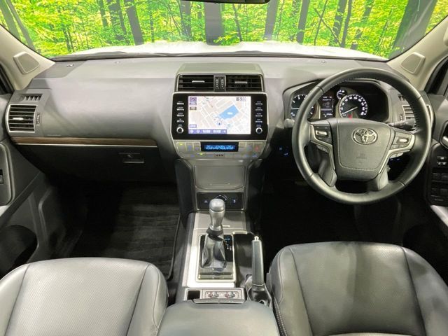 TOYOTA LANDCRUISER PRADO 2023