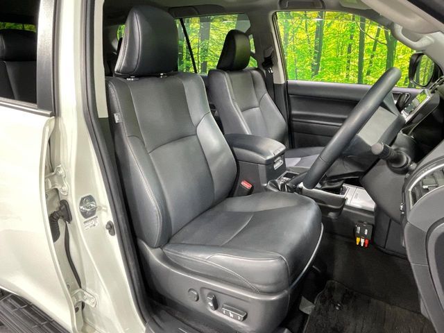 TOYOTA LANDCRUISER PRADO 2023