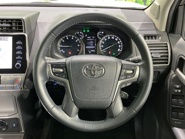 TOYOTA LANDCRUISER PRADO 2023