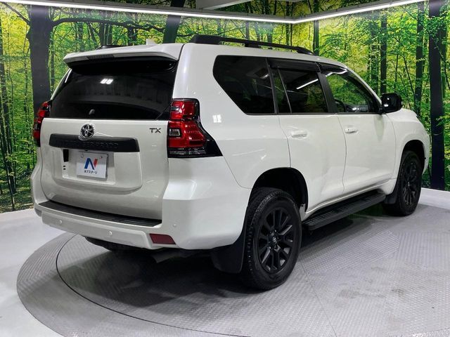 TOYOTA LANDCRUISER PRADO 2023