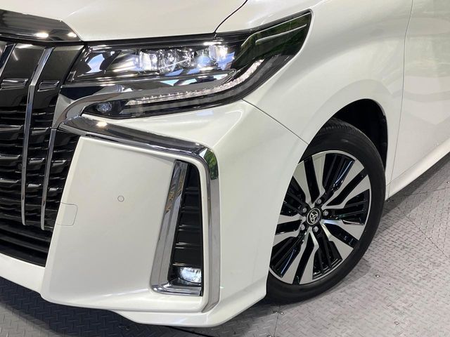 TOYOTA ALPHARD 2022