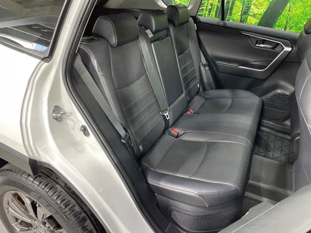 TOYOTA RAV4 HYBRID 4WD 2023