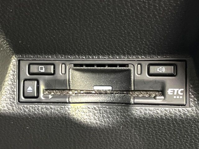 TOYOTA YARIS CROSS 2025