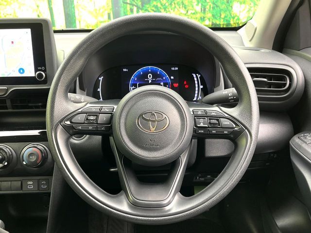TOYOTA YARIS CROSS 2025