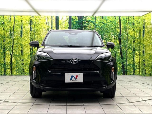 TOYOTA YARIS CROSS 2025