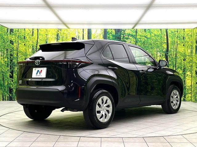 TOYOTA YARIS CROSS 2025