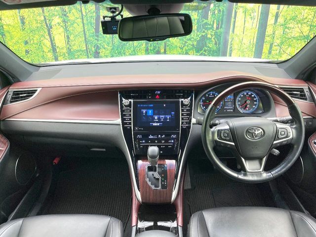 TOYOTA HARRIER 2WD 2014