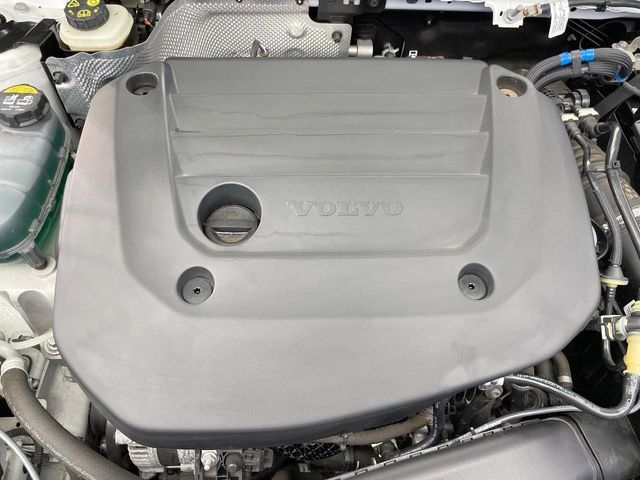 VOLVO VOLVO XC40 2020