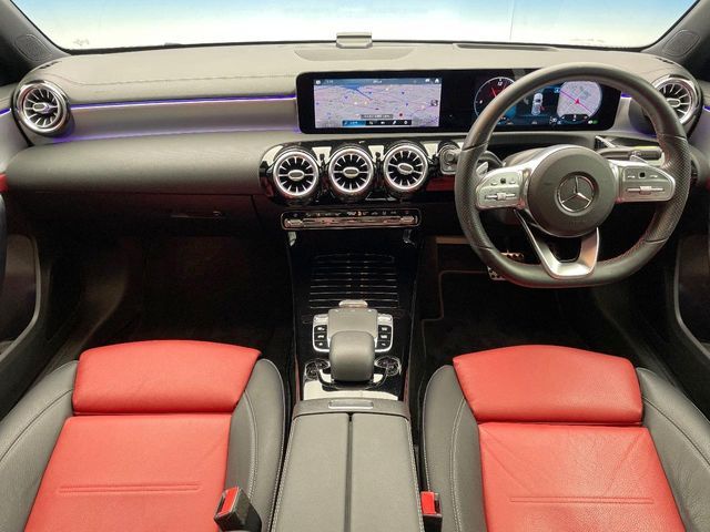 MERCEDES BENZ MERCEDES BENZ A class 2019