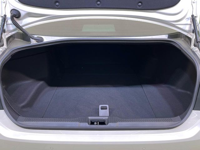 TOYOTA CROWN sedan 2018