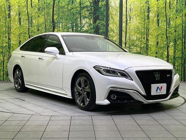 TOYOTA CROWN sedan 2018
