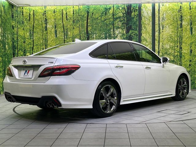 TOYOTA CROWN sedan 2018