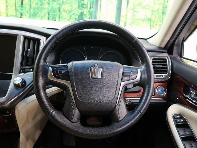 TOYOTA CROWN sedan hybrid 2014