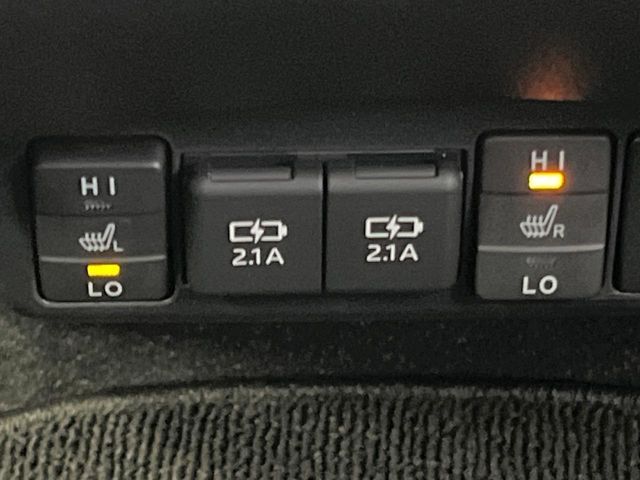 TOYOTA SIENTA HYBRID 2022