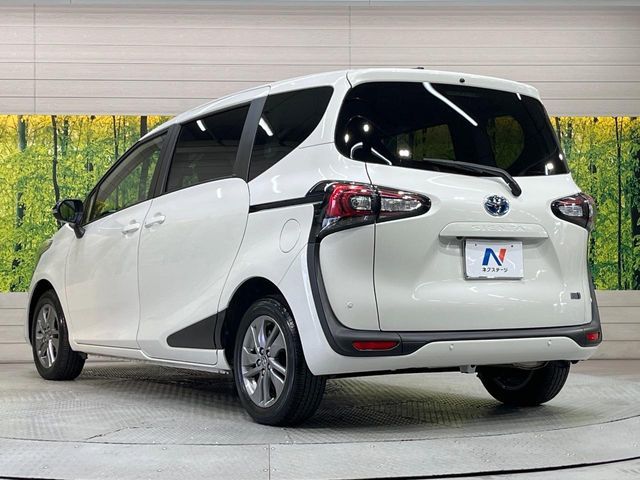 TOYOTA SIENTA HYBRID 2022