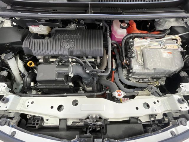 TOYOTA SIENTA HYBRID 2022