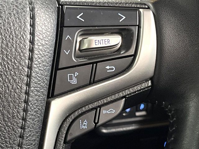 TOYOTA LANDCRUISER PRADO 2023