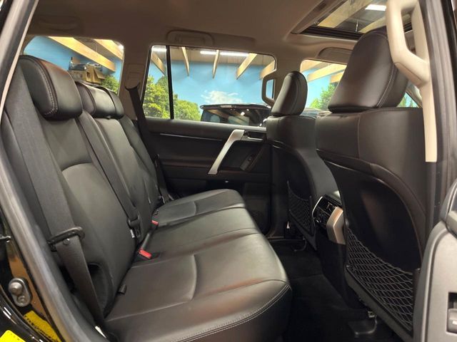 TOYOTA LANDCRUISER PRADO 2023