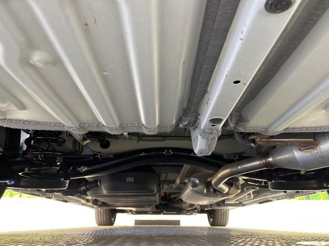 TOYOTA NOAH HYBRID 2024