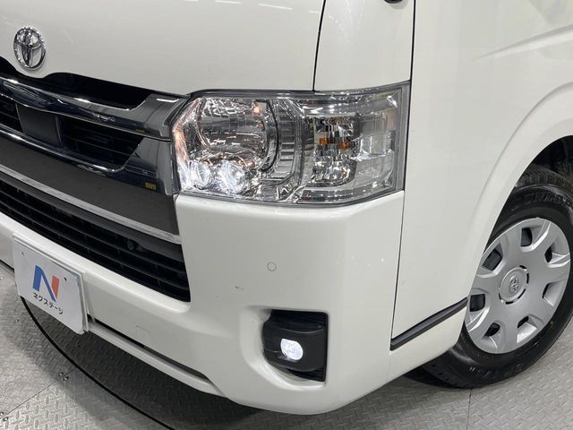 TOYOTA HIACE van 2WD 2024