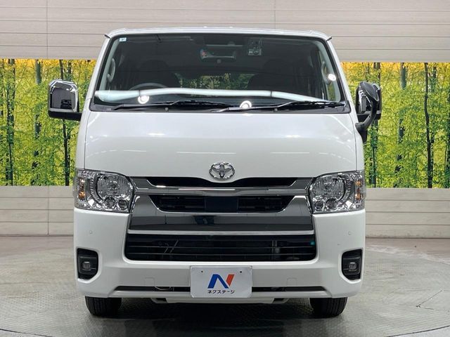 TOYOTA HIACE van 2WD 2024