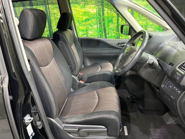 NISSAN SERENA  WG 4WD 2014