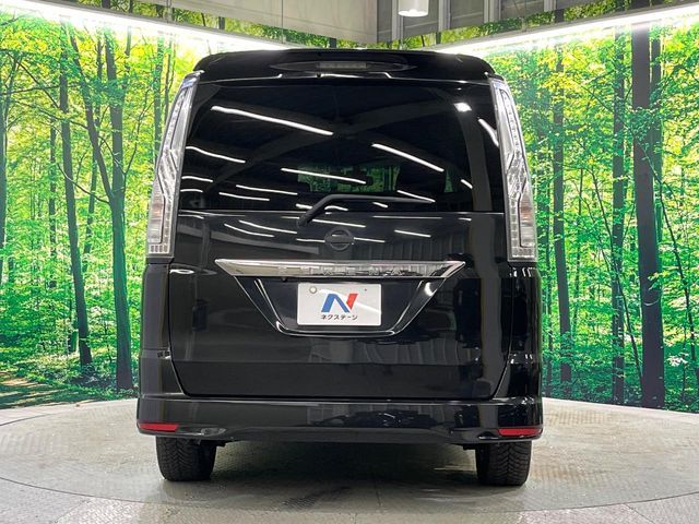 NISSAN SERENA  WG 4WD 2014