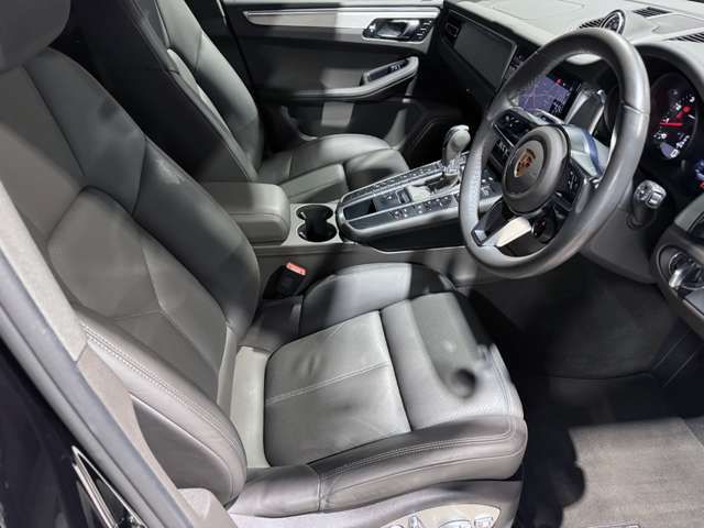 PORSCHE PORSCHE Macan 2019