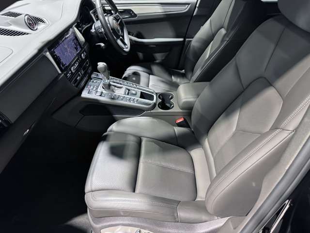 PORSCHE PORSCHE Macan 2019