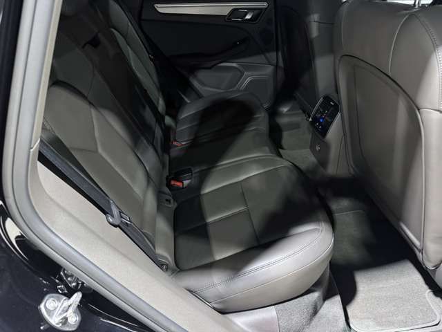 PORSCHE PORSCHE Macan 2019