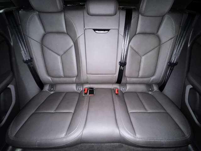 PORSCHE PORSCHE Macan 2019