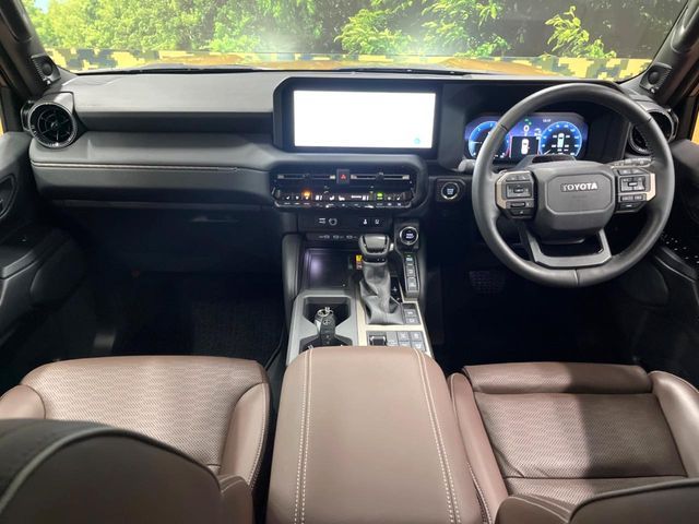 TOYOTA LANDCRUISER 250 2024