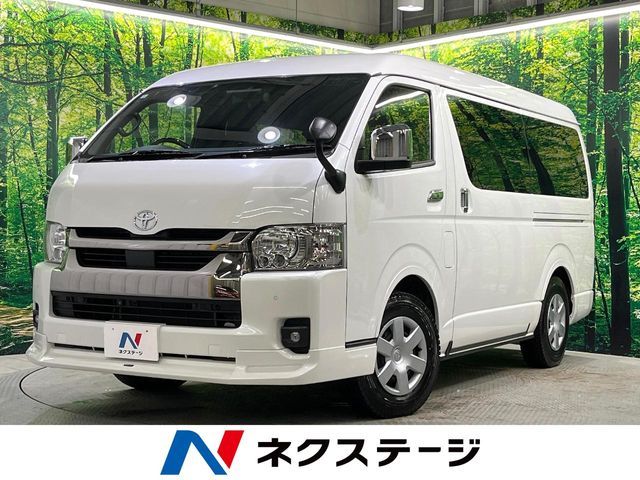 TOYOTA HIACE van 4WD 2022 