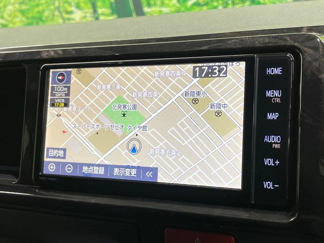 TOYOTA HIACE van 4WD 2022