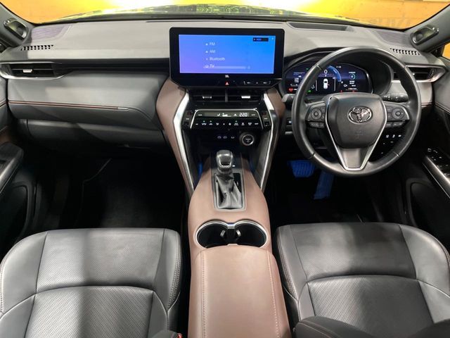 TOYOTA HARRIER HYBRID 2023