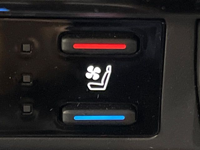 TOYOTA RAV4 HYBRID 4WD 2024