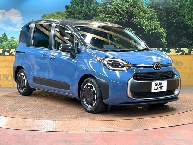 TOYOTA SIENTA HYBRID 2023