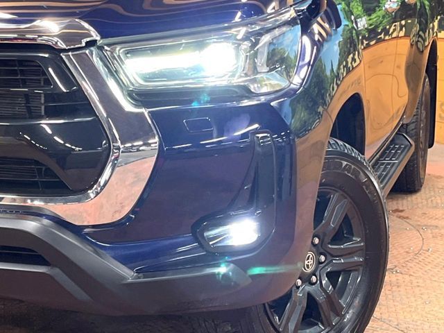 TOYOTA HILUX 4WD 2022