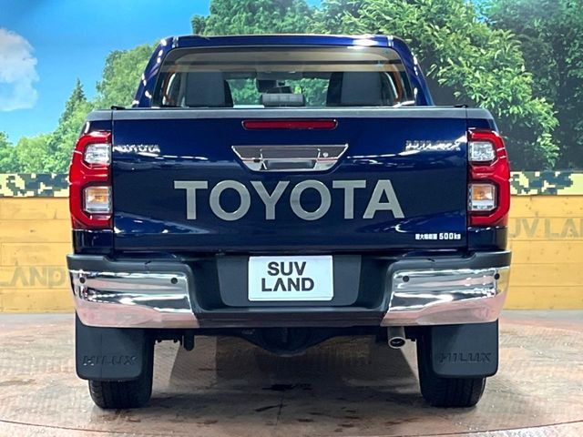 TOYOTA HILUX 4WD 2022