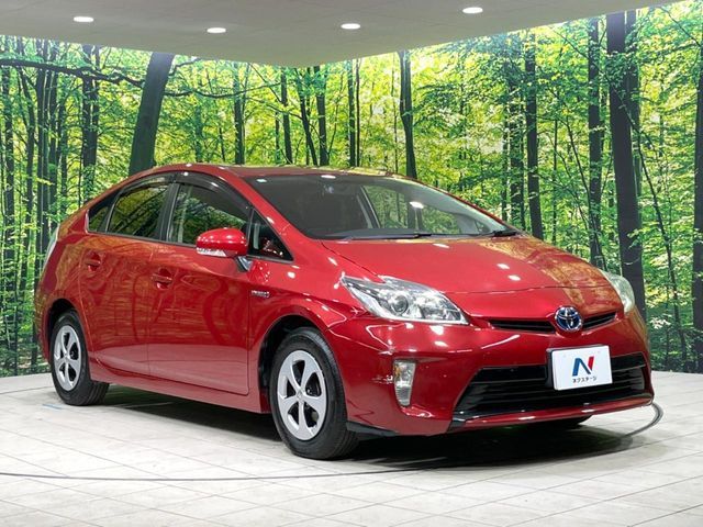 TOYOTA PRIUS 2014