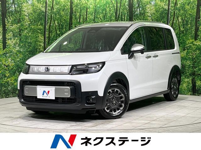 HONDA FREED e:HEV 2025