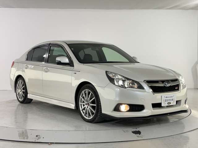 SUBARU LEGACY B4 2012