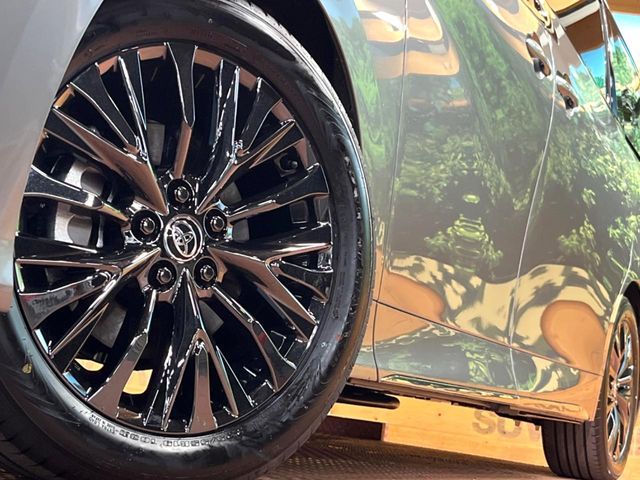 TOYOTA VELLFIRE  HYBRID 2025