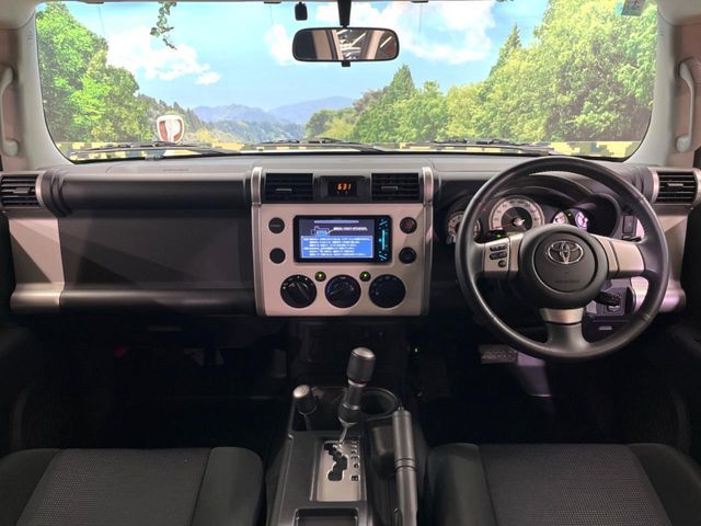 TOYOTA FJ CRUISER 4WD 2018