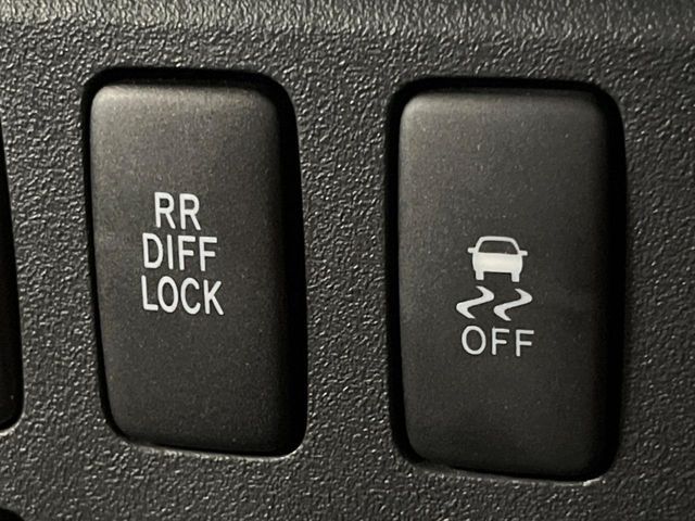 TOYOTA FJ CRUISER 4WD 2018