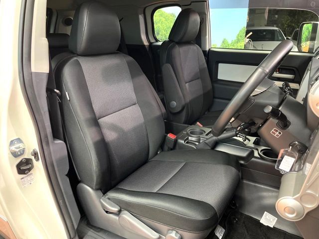 TOYOTA FJ CRUISER 4WD 2018