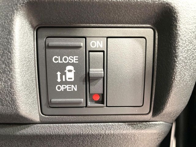 HONDA N BOX CUSTOM 2025